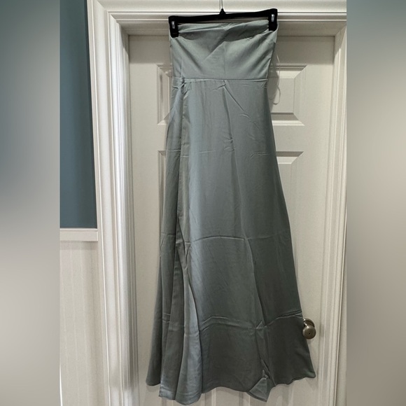 Show me Your Mumu Shannon One Shoulder Dress Silver Sage Luxe Satin Sz S NWT - Picture 6 of 12
